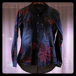 Designer shirt by Desigual